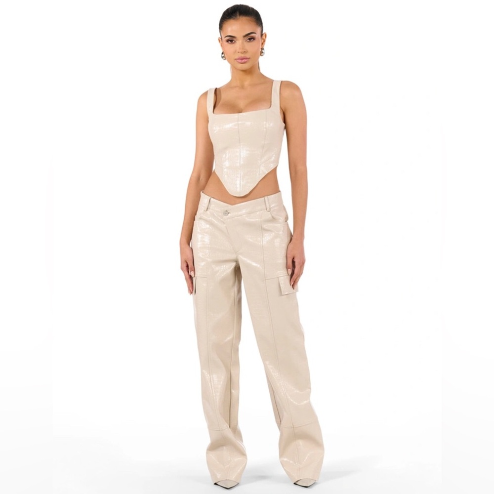 Naked Wardrobe Croc V-Waist Pants